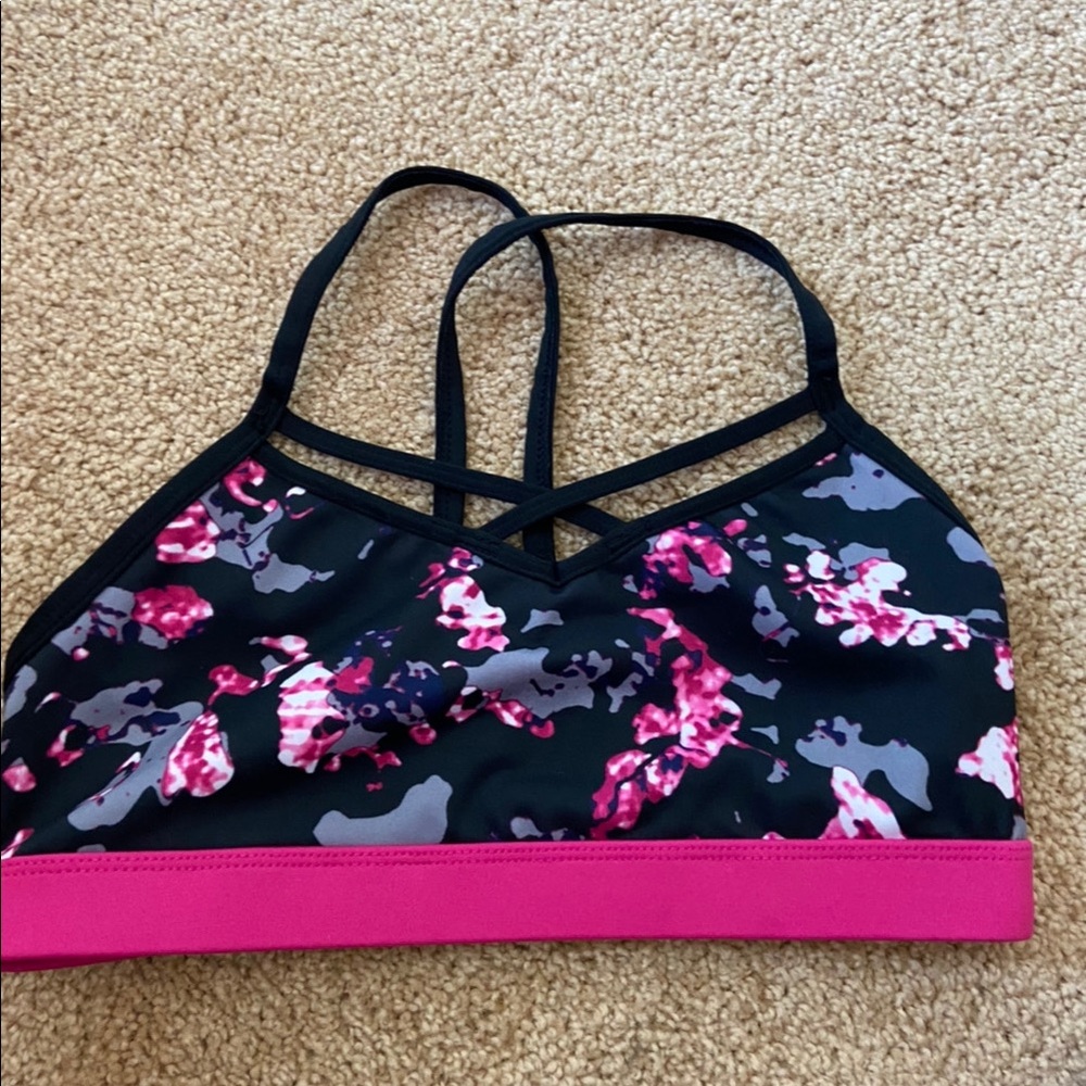 Sports bra